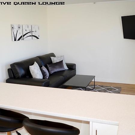 Paraparaumu Motel Bagian luar foto